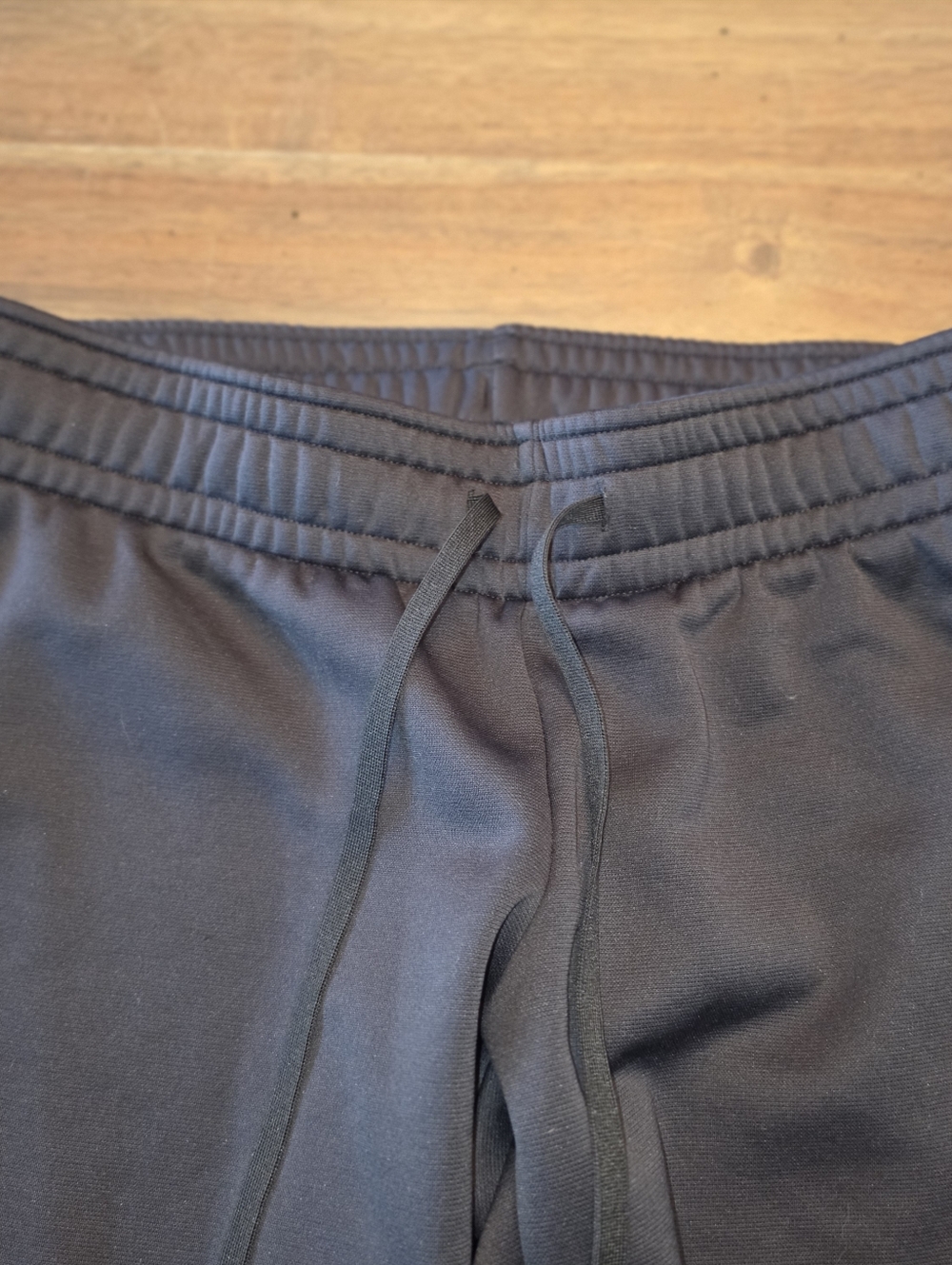 Under Armour Sweats - Picture 4 of 6